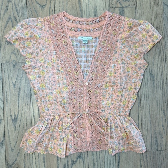 American Eagle Outfitters Tops - American Eagle Women’s Peplum Floral Top Size X-Small
